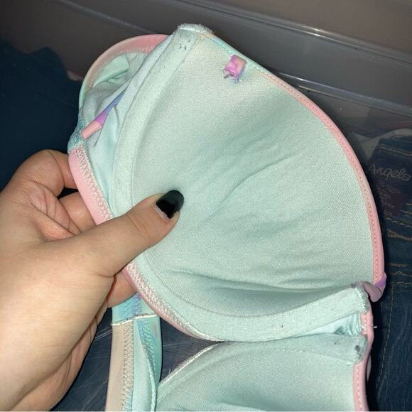 36b Victoria’s Secret strapless light, push-up, bikini top - Picture 3 of 4